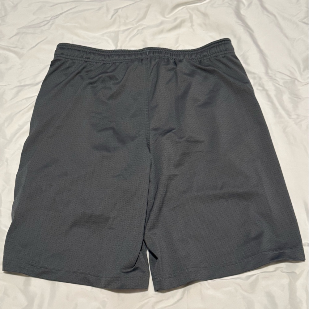 Under Armour Men's Charcoal and Black Athletic Shorts - Picture 4 of 4
